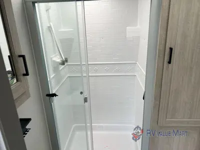 2026 Coachmen RV Catalina Legacy Edition photo 23