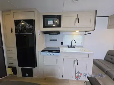 2026 Shasta RVs i-5 Edition photo 12