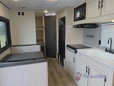 2026 Shasta RVs i-5 Edition photo 17