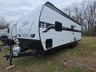 2026 Shasta RVs i-5 Edition photo 2