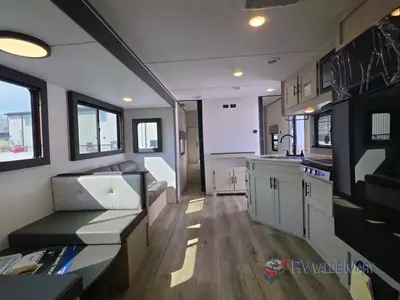 2026 Shasta RVs i-5 Edition photo 9