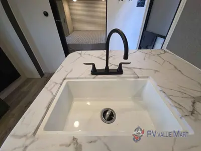 2026 Shasta RVs i-5 Edition photo 16
