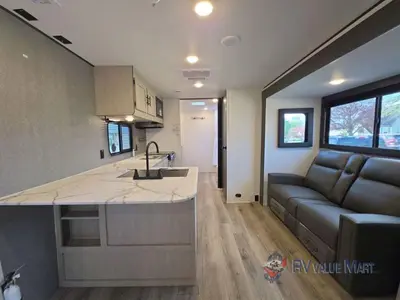 2026 Shasta RVs i-5 Edition photo 10