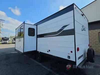 2026 Shasta RVs i-5 Edition photo 3
