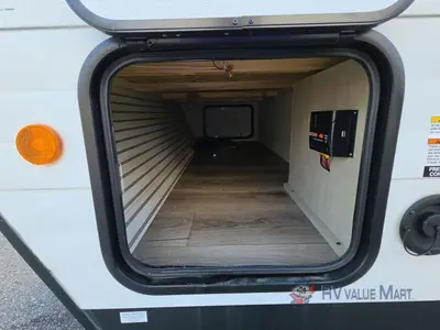 2026 Shasta RVs i-5 Edition photo 9
