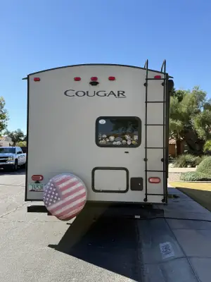 2019 KEYSTONE COUGAR HALF-TON photo 3