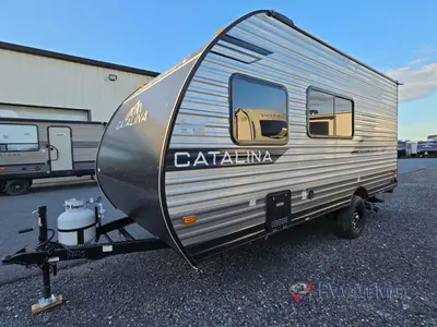 2026 Coachmen RV Catalina Summit Series 7 photo 2