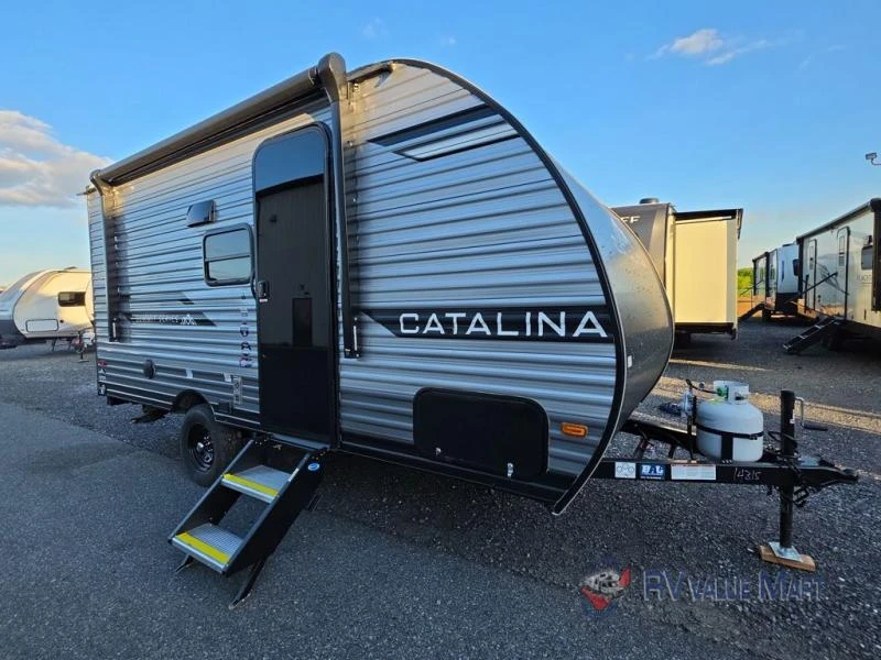 2026 Coachmen RV Catalina Summit Series 7 exterior