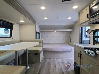 2026 Coachmen RV Catalina Summit Series 7 photo 10