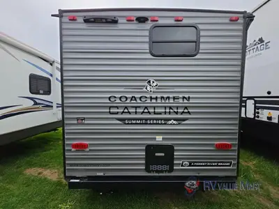 2026 Coachmen RV Catalina Summit Series 7 photo 4