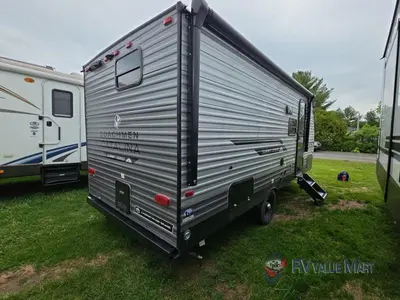 2026 Coachmen RV Catalina Summit Series 7 photo 5