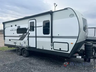 2026 Forest River RV Flagstaff Micro Lite photo 5