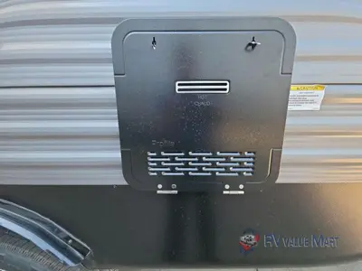 2026 Coachmen RV Catalina Legacy Edition photo 4