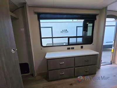 2026 Coachmen RV Catalina Legacy Edition photo 17