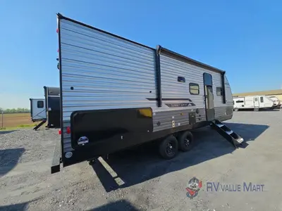 2026 Coachmen RV Catalina Summit Series 8 photo 5