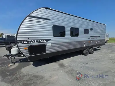 2026 Coachmen RV Catalina Summit Series 8 photo 2