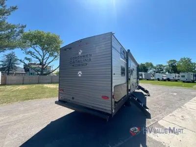 2026 Coachmen RV Catalina Legacy Edition photo 8