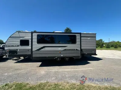 2026 Coachmen RV Catalina Legacy Edition photo 3