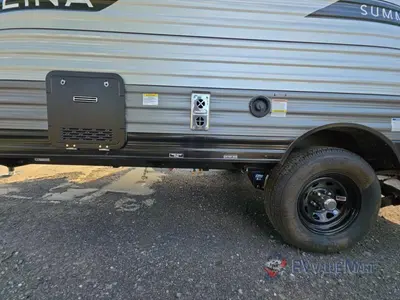 2026 Coachmen RV Catalina Summit Series 7 photo 9
