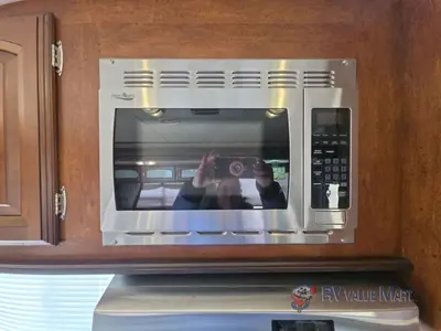2016 Forest River RV Wildwood Heritage Glen Hyper-Lyte photo 14