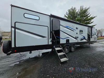 2023 Forest River RV Cherokee Alpha Wolf photo 4