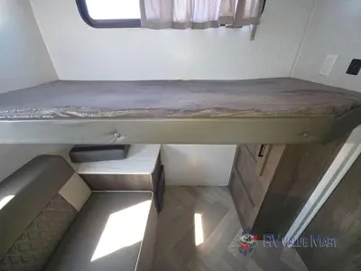 2022 Forest River RV Wildwood X-Lite photo 21