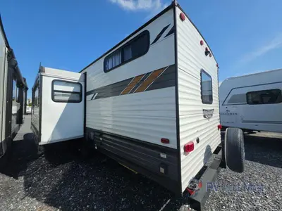 2022 Forest River RV Wildwood X-Lite photo 3
