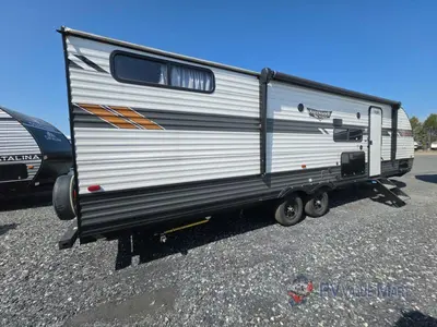 2022 Forest River RV Wildwood X-Lite photo 4