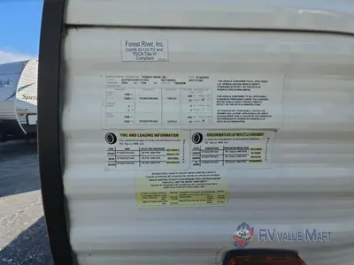 2022 Forest River RV Wildwood X-Lite photo 6