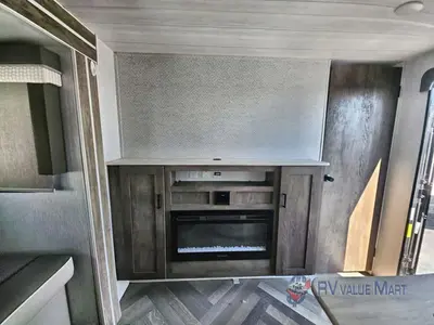 2022 Forest River RV Wildwood X-Lite photo 12