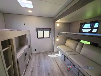 2026 Coachmen RV Catalina Legacy Edition photo 22