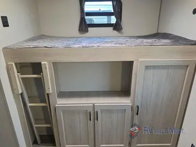 2026 Coachmen RV Catalina Legacy Edition photo 24