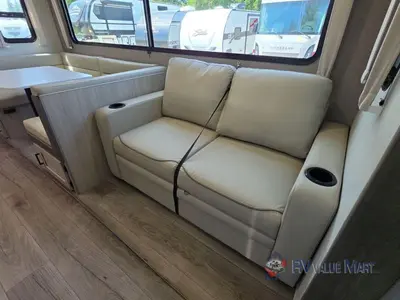 2026 Coachmen RV Catalina Legacy Edition photo 12