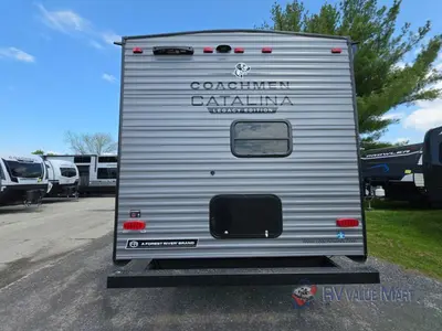 2026 Coachmen RV Catalina Legacy Edition photo 4