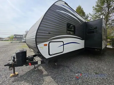 2018 Dutchmen RV Aspen Trail photo 2