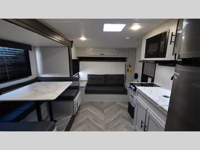 2022 Forest River RV Salem FSX photo 30