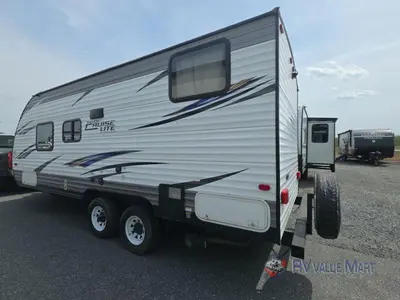 2018 Forest River RV Salem Cruise Lite photo 3