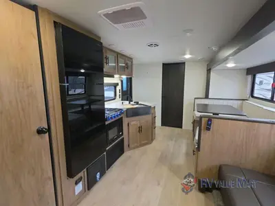 2025 Forest River RV Cherokee Grey Wolf photo 11