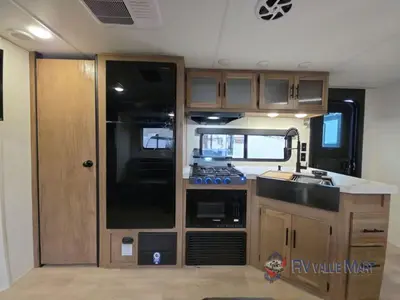 2025 Forest River RV Cherokee Grey Wolf photo 15