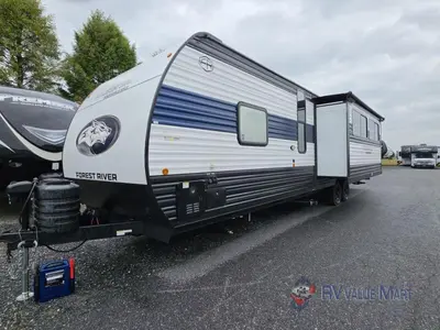 2025 Forest River RV Cherokee Grey Wolf photo 2