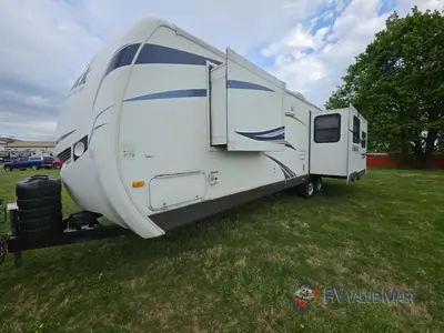 2011 Keystone RV Outback photo 2