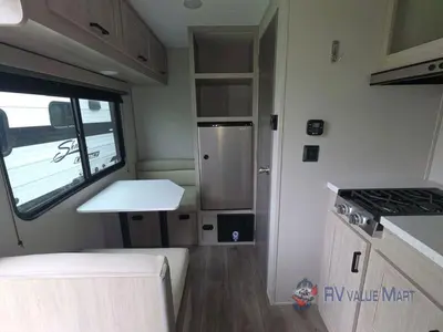 2026 Coachmen RV Catalina Summit Series 7 photo 10