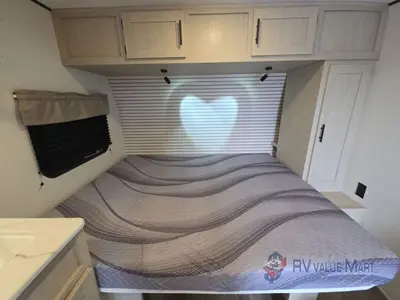 2026 Shasta RVs Compact photo 18