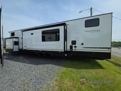 2026 Forest River RV Wildwood Grand Lodge photo 4