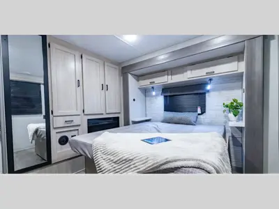 2026 Coachmen RV Catalina Destination Series photo 38