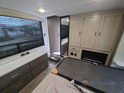 2026 Coachmen RV Catalina Destination Series photo 25