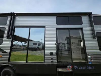 2026 Coachmen RV Catalina Destination Series photo 13