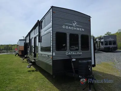 2026 Coachmen RV Catalina Destination Series photo 35