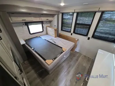 2026 Coachmen RV Catalina Destination Series photo 25