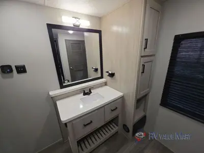 2026 Coachmen RV Catalina Destination Series photo 27